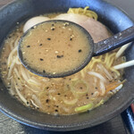 Ramen Usodappe - スープ