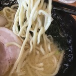 壱角家 - 麺リフト(2021.2.11)