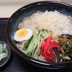 Sugano An - 冷やしたぬき蕎麦　700円　+　大盛　160円