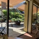 PLUS-1  CAFE  GARDEN - 