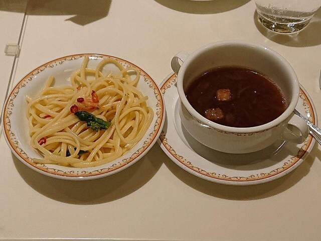 シャーウッドガーデン レストラン Sherwood Garden Restaurant 東京ディズニーランド ステーション 洋食 欧風料理 その他 食べログ シャーウッドガーデン レストラン Sherwood Garden Restaurant 東京ディズニーランド ステーション 洋食 欧風料理 その他 食べログ