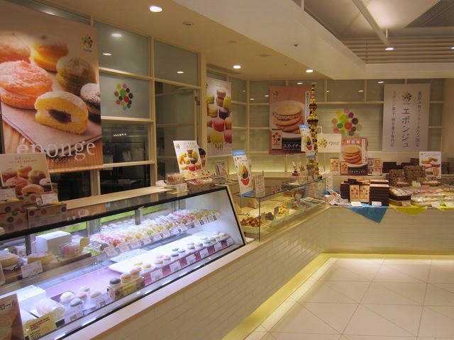 閉店 エポンジュ 東京スカイツリータウン ソラマチ店 Eponge とうきょうスカイツリー 洋菓子 その他 食べログ