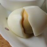 ういんぐ - ●アイスコーヒー　430円（終日モーニングサービス付き）
茹で卵の黄身