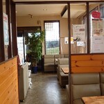 ういんぐ - 店内