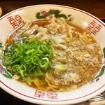 宮崎郷土料理 どぎゃん - しっかりとお出汁の出ている油かすラーメン（限定10食）