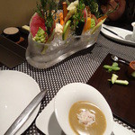 レストラン バカール - カニみそのバーニャカウダーは新感覚でホントに美味しかった