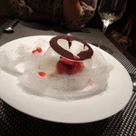 レストラン バカール - ちょっとしたサプライズ演出が。