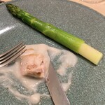 銀座 大石 - 　途中でグリーンアスパラが追加されて彩りを添えます