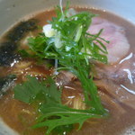 ばっは - 濃旨醤油らぁめん角度①