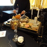 ガストロノミー ジョエル・ロブション - フロマージュ。珍しいチーズもたくさん。