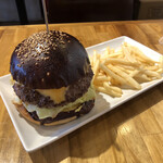 ハングリーヘブン - ハングリーヘブンチーズバーガー¥1,485-