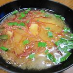なかや旅館 - 赤い布海苔入り味噌汁