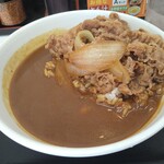 吉野家 - 肉だく牛カレー  657円(税込)