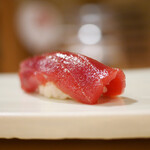 東麻布 天本 - 鮪赤身漬け