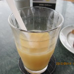 アトリウムラウンジ - アップルジュース