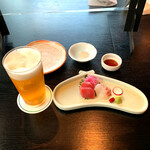 日本料理 鯉城 - お造り2種盛り合わせです。
      内容は旬の桜鯛と鮪でした。