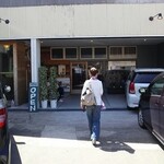 玉ねぎ倉庫跡地 志知カフェ - 