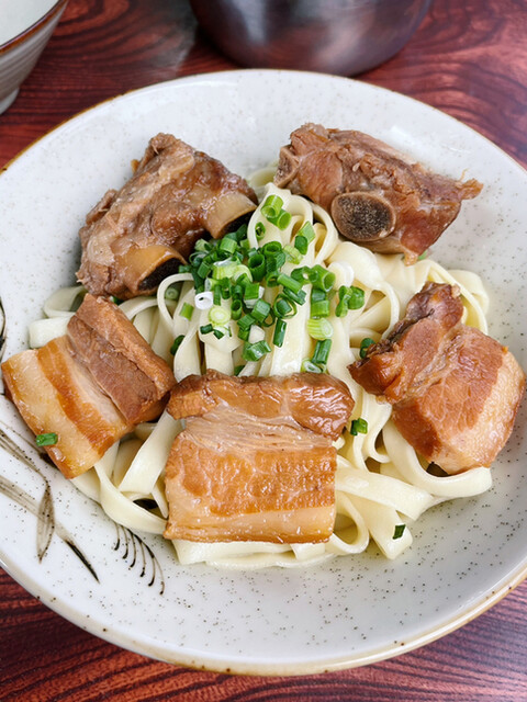 八重食堂 八重そば 名護市 沖縄そば 食べログ