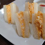 待屋 - ●モーニングサービスBセット（無料）の玉子サンド