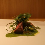 RISTORANTE IL NODO - 岩手県短角牛サーロイン 藁 渡辺農園の玉ねぎ 菜の花 山北の自然