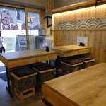 Sannomiya Sushi Ebisu - テーブル席