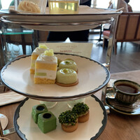 ザ タヴァン グリル＆ラウンジ - 