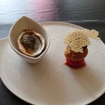 ベルエキップ - 前菜1
      右側が瑞浪のボーノポークのラグーを詰めたシュー
      左側がコンテポラリーな牡蠣のグラタン