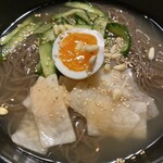 釜山館 - 冷麺