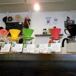 カフェブリッツ - コーヒー用品が多数販売されています。