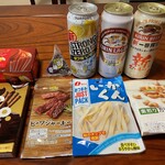 マックスバリュ - ドリンク写真:リキュール、つまみ各種