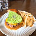 KAKUMEI Burger & cafe - 