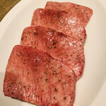 焼肉 ジャンボ - 