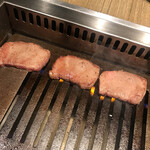 焼肉 ジャンボ - 