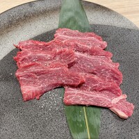 近江うし 焼肉 にくTATSU 青山本店 - 