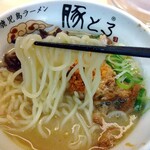 鹿児島ラーメン豚とろ - 中細麺味助