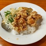 コム ベトナム - 日替わりご飯セットの鶏の唐揚げご飯