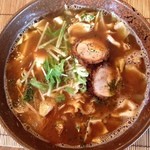 森のまちや - 三平ラーメンだよ。
            森の中にあるラーメンやさん。駅前の町家のお店だよ。
            魚介の味で美味しいなぁ〜