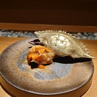 隼 - 生きたワタリガニを4日間紹興酒に漬けたもの