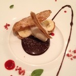 ル・ヴァンテール - デザートのエクレアもオシャレ