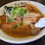 らーめん天 - 極旨チャーシュー麺 (醤油)  (税込み 1180円)  
チャーシューがトロトロほろほろでメッチャ旨～い♪