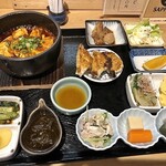 Izakaya Kurogane - 四川風麻婆豆腐&餃子1380円