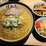 すみれ - 味噌ラーメン＆チャーハン＆メンマ