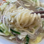 日高屋 - タンメンの麺 太麺柔らかめ