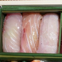 鮨 真 - お持ち帰りの握り