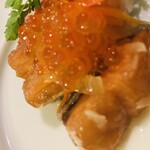 Osteria EST EST EST. - 前菜の銀聖鮭のカルピオーネと塩いくら　+450円