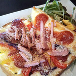 柊山ガーデン - ピザトースト