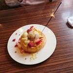 夢咲珈琲うふふ  - お誕生日ハガキ持参でパンケーキ