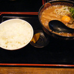 Tokushima Ramen Hiroya - 肉入り大盛、生卵、ごはん大