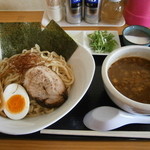 朝日屋 - 赤つけ麺￥９００