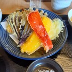 うどんと天ぷらのりんかい - 野菜の天ぷら　パプリカ、なす、かぼちゃ、きのこ